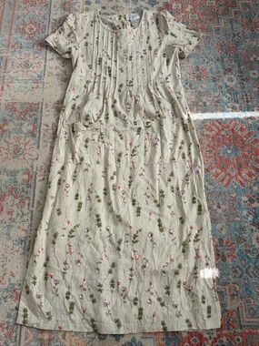 Vintage 90s linen floral print short sleeve dress